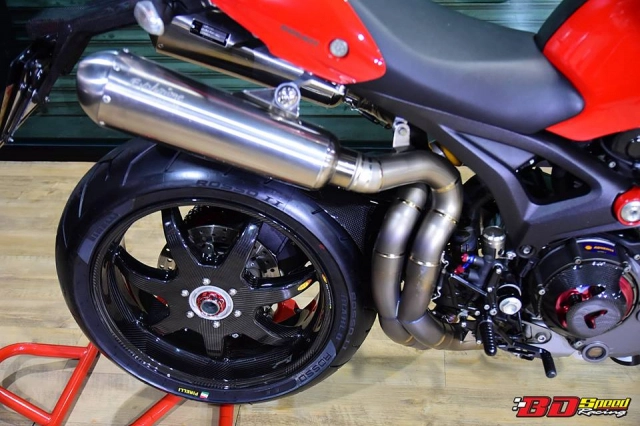 Ducati monster 1100s vẻ đẹp hùng hồn của gã quái vật ý trên đất thái - 37
