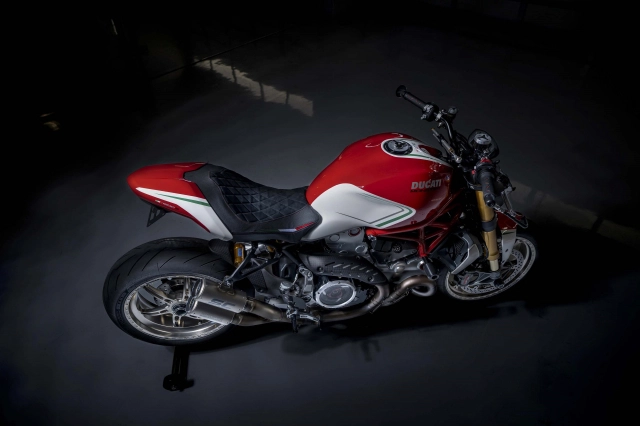 Ducati monster 1200 phiên bản tricolore từ motovation - 1