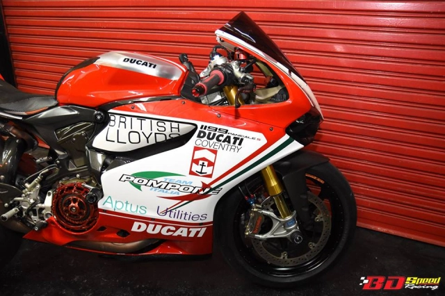 Ducati panigale 1199s độ ấn tượng với cặp ống xả termignoni đút gầm siêu ngầu - 10