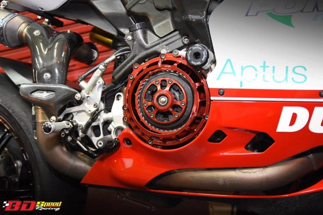 Ducati panigale 1199s độ ấn tượng với cặp ống xả termignoni đút gầm siêu ngầu - 13