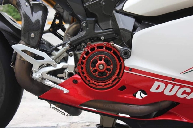 Ducati panigale 1199s độ - sở hữu vẻ đẹp kiêu kì với nâng cấp tuyệt vời - 10