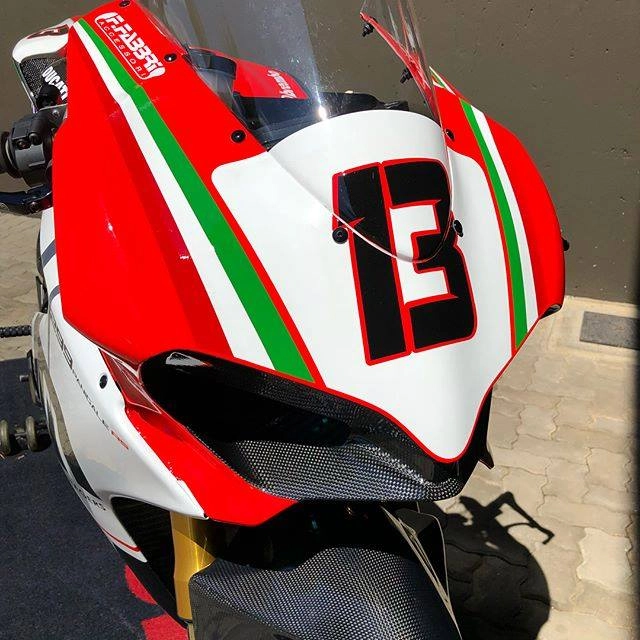 Ducati panigale 1299r độ full option đường đua đẹp bá cháy - 4