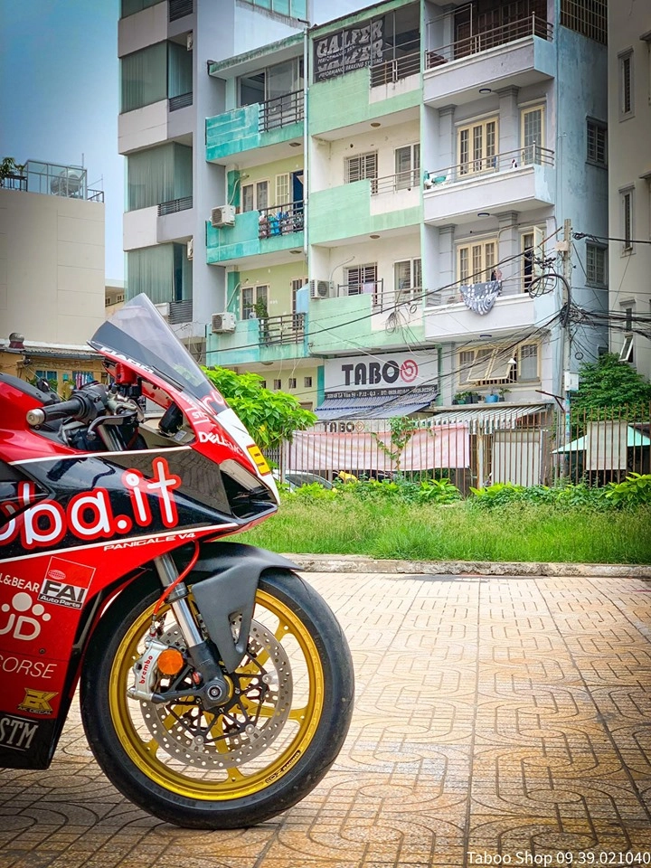 Ducati panigale v4 độ mê hoặc với phong cách wsbk của biker việt - 7