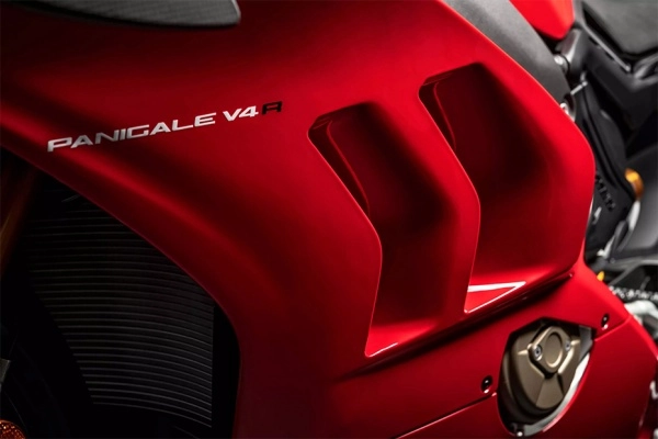 Ducati panigale v4 r kẻ đánh bại tất cả các đối thủ tại wsbk được rao bán với giá hơn 2 tỷ - 5