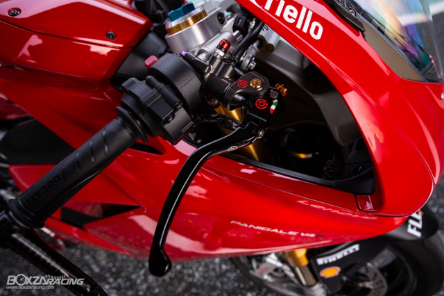 Ducati panigale v4 s độ - bản dựng với phong cách dạo phố - 3