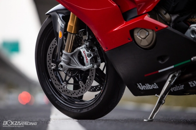 Ducati panigale v4 s độ - bản dựng với phong cách dạo phố - 31