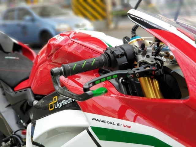 Ducati panigale v4 special độ siêu ngầu với cấu trúc thiết kế pô termignoni 4uscite - 5