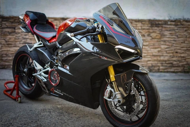 Ducati panigale v4s độ full carbon kết hợp dàn đồ chơi hơn 300 triệu vnd - 3