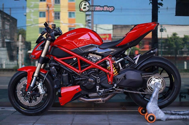 Ducati streetfighter 848 độ chất ngất với dàn option hàng hiệu - 12