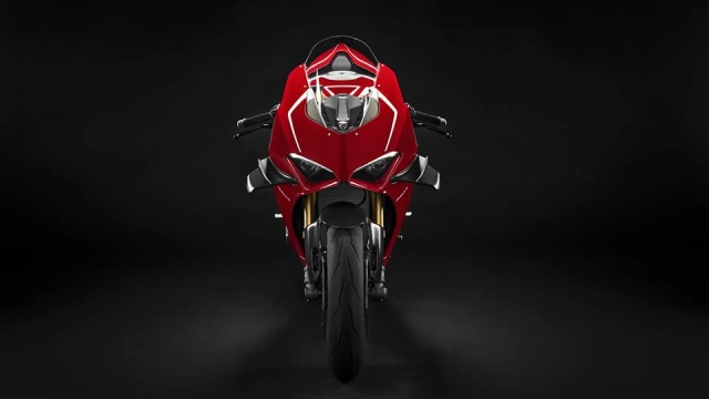 Ducati v4r panigale 2019 ra mắt với bộ cánh carbon đặc trưng mới - 5