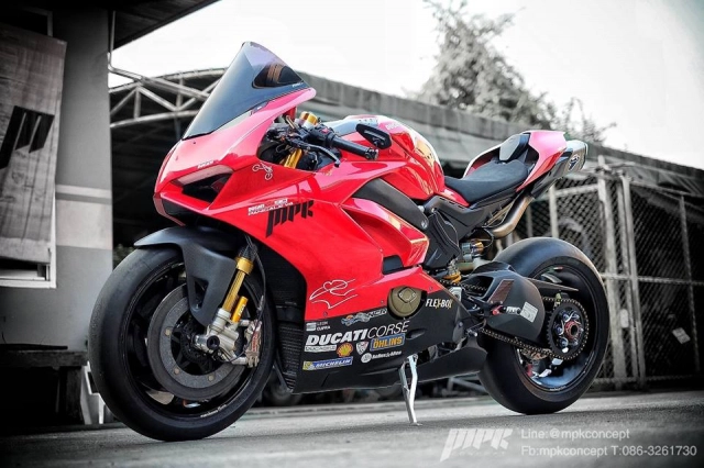 Ducati v4s panigale độ siêu tưởng với dàn trang bị khủng khiếp - 16