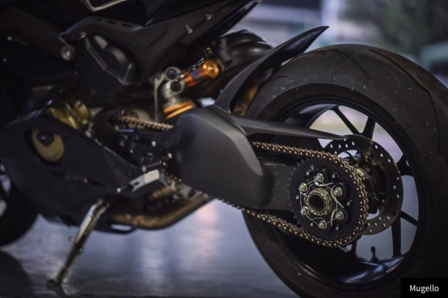 Ducati v4s panigale vẻ đẹp toàn năng với trang bị full black - 9