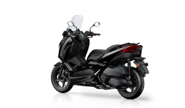 eicma 2018 ra mắt phiên bản đặc biệt yamaha x-max300 iron max nhấn mạnh sự sang trọng mạnh mẽ - 7