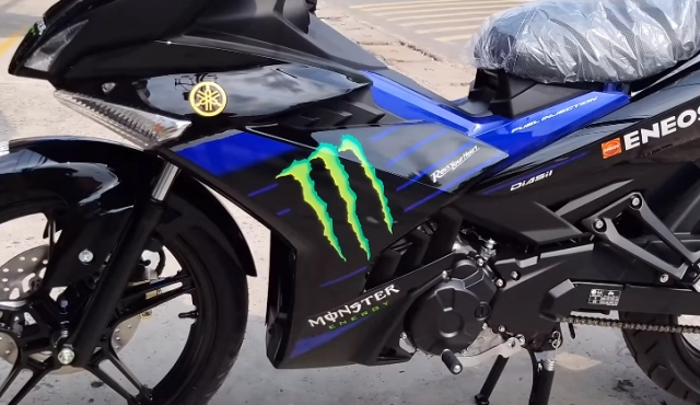 Exciter 150 2019 ra mắt phiên bản monster energy trên đường đua motogp - 4