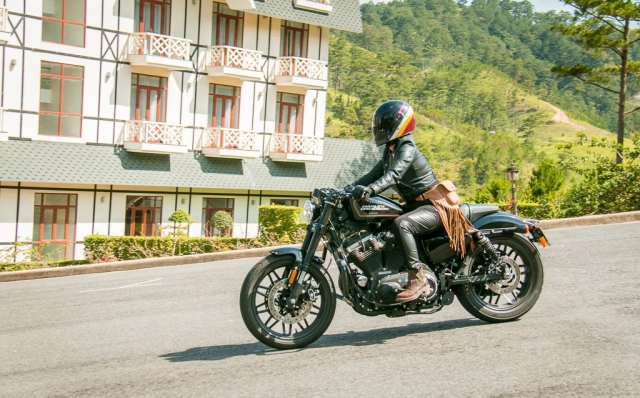 Harley-davidson roadster 1200cc cùng nữ biker yêu kiều vượt hành trình hơn 1000km - 8