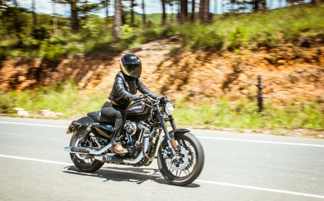 Harley-davidson roadster 1200cc cùng nữ biker yêu kiều vượt hành trình hơn 1000km - 11