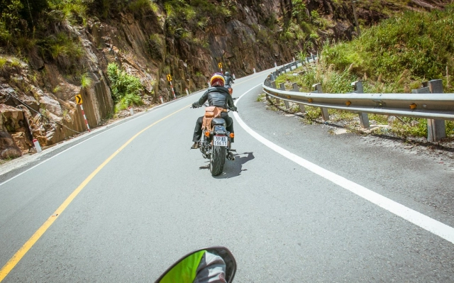 Harley-davidson roadster 1200cc cùng nữ biker yêu kiều vượt hành trình hơn 1000km - 15