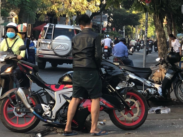 Hinh anh suzuki gsx r150 gay sươn khiên cac biker hoang mang - 1