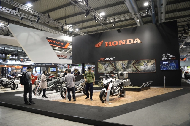 Honda bùng ngọn lửa đam mê tại triển lãm eicma 2018 - 2