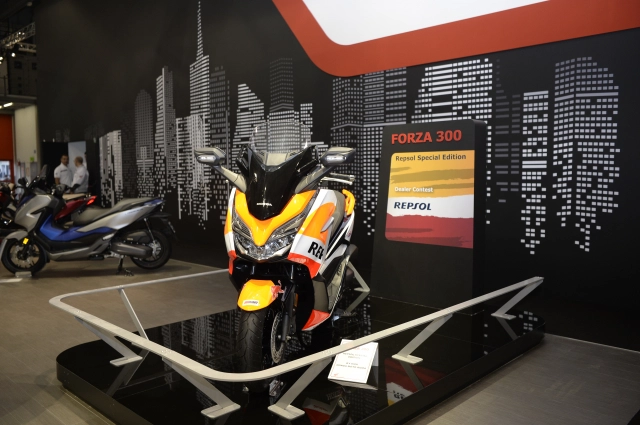 Honda bùng ngọn lửa đam mê tại triển lãm eicma 2018 - 18