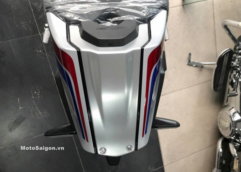 Honda cb1000r limited edition 2019 đổ bộ vào thị trường việt nam - 6