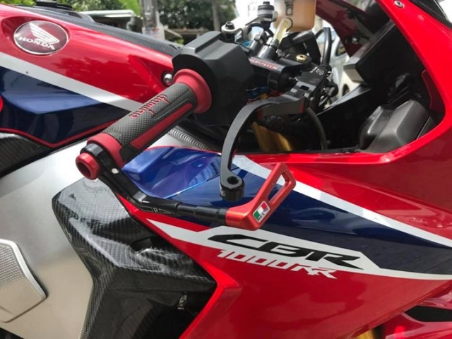 Honda cbr1000rr sp bản cập nhật option khá lôi cuốn - 4