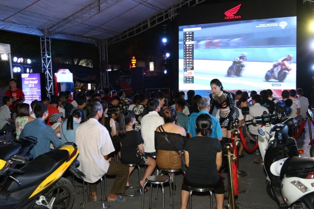 Honda việt nam mang chặng cuối giải đua motogp 2018 bùng nổ tại thủ đô hà nội - 2