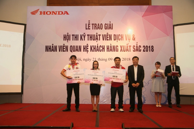 Honda việt nam tổ chức hội thi kỹ thuật viên dịch vụ - 4