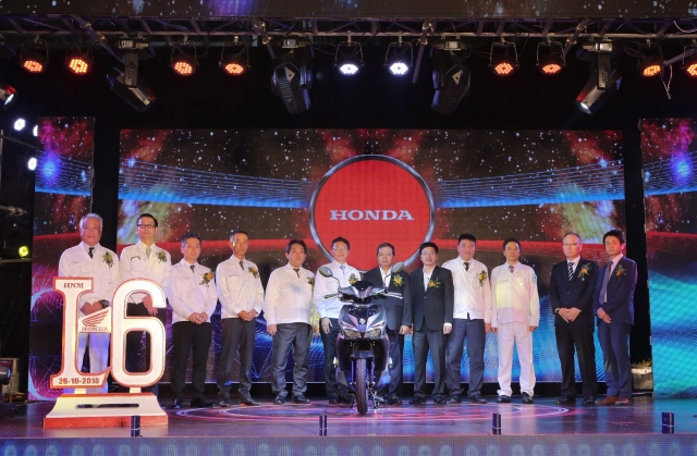 Honda việt nam tổ chức lễ khánh thành dây chuyền số 6 và chào mừng chiếc xe máy thứ 25 triệu - 5