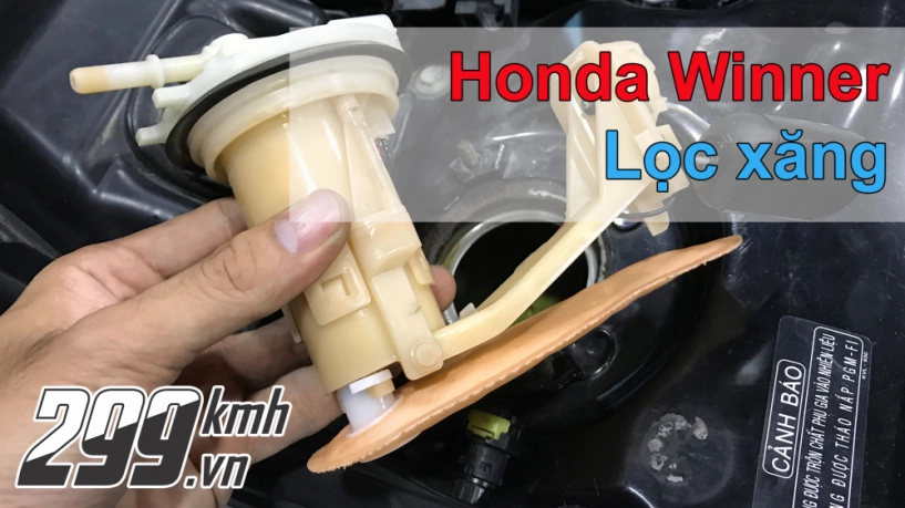 Hướng dẫn thay lọc xăng cho xe honda winner - 1