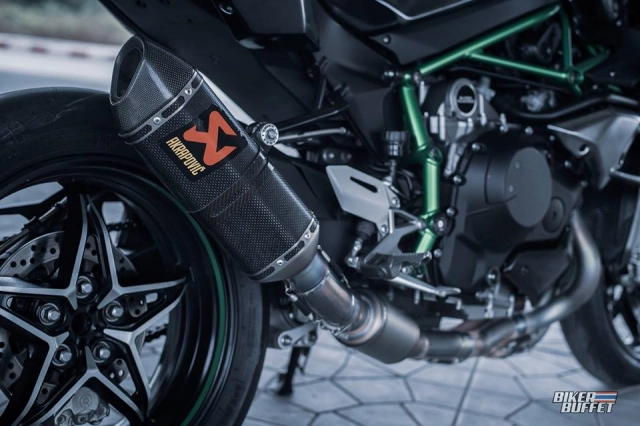 Kawasaki ninja h2 độ thành h2r với trang bị winglet siêu chuẩn - 11