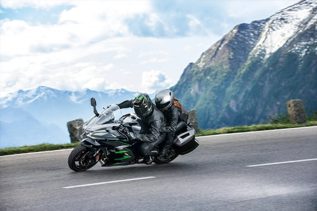 Kawasaki ninja h2 sx se 2019 bổ sung công nghệ superbike - 12