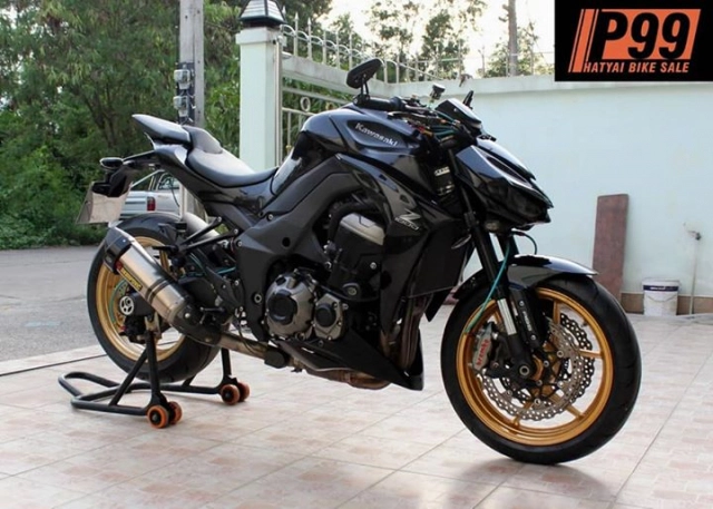 Kawasaki z1000 độ đậm chất racing với diện mạo full black - 1