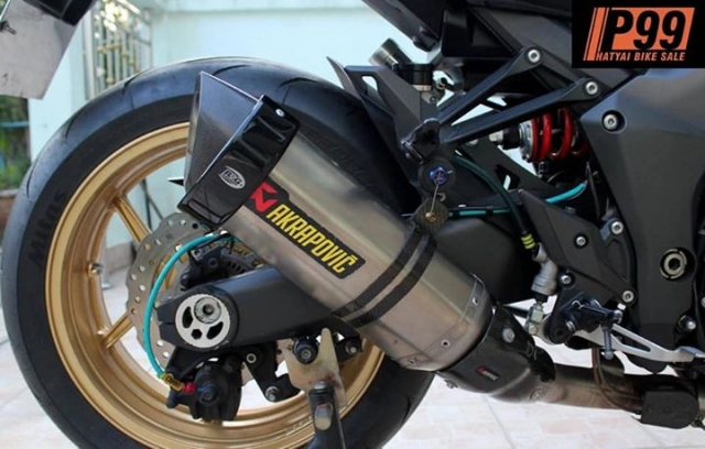 Kawasaki z1000 độ đậm chất racing với diện mạo full black - 16