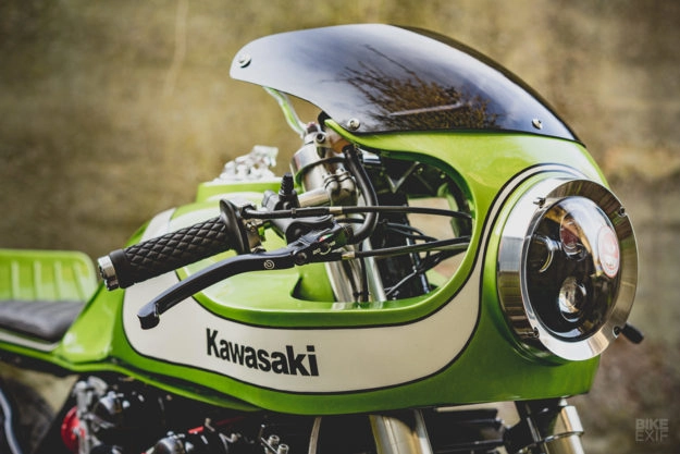 Kawasaki zephyr 750 - huyền thoại retro thập niên 90 hồi sinh với phong cách tự do - 11