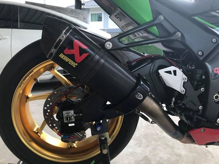 Kawasaki zx-10r bản độ bức phá đầy chất chơi - 6