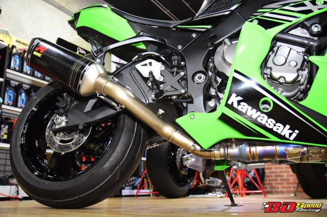 Kawasaki zx-10r độ đơn giản đầy tinh tế với dàn chân aluminim kịch độc - 10