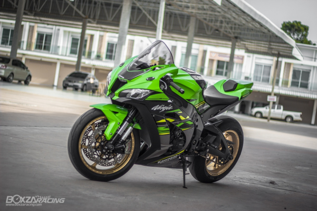 Kawasaki zx-10r độ khổng lồ xanh đến từ xứ sở chùa vàng - 24