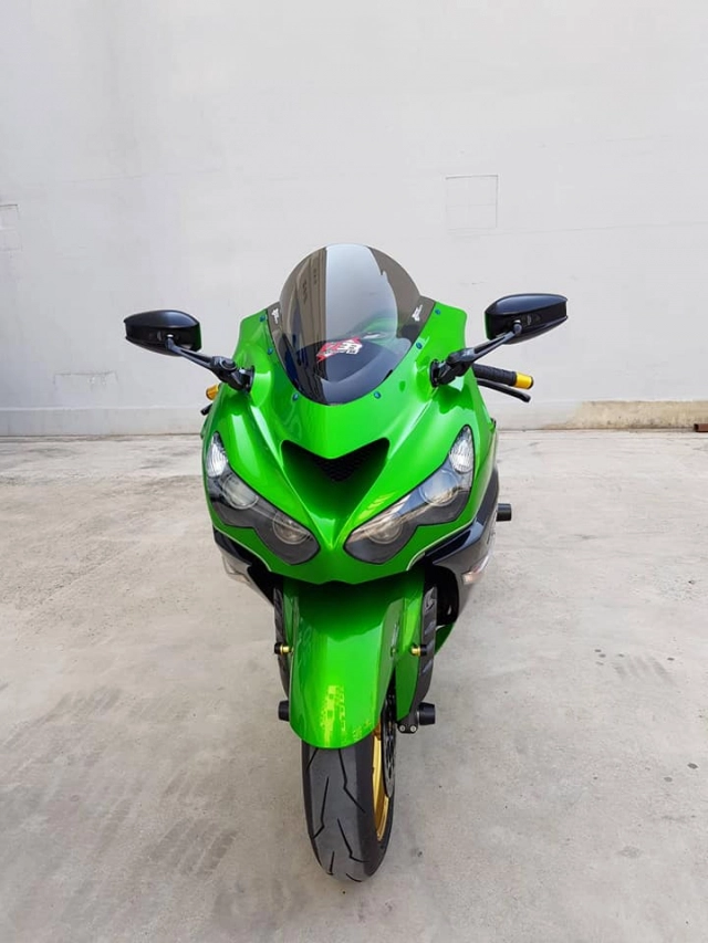 Kawasaki zx-14r độ siêu khủng với gói trang bị thượng thừa - 3