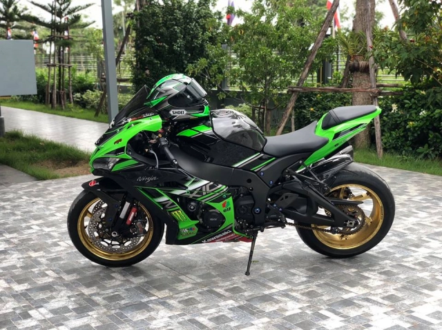 Kawasaki zx10r bản nâng cấp đơn giản đầy lịch lãm - 3