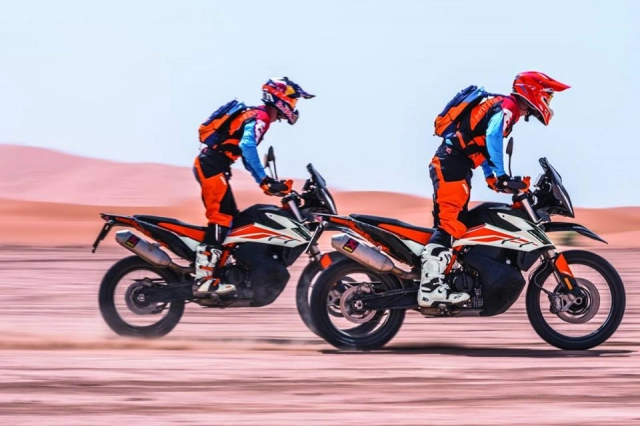 Ktm 790 adventure và 790 adventure r tại triển lãm eicma 2018 - 2