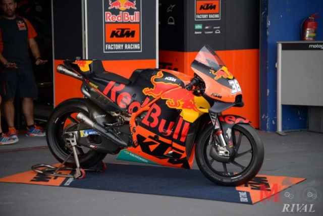 Ktm rc16 2018 motogp được bán lại với giá chính thức 6 tỷ 6 - 1