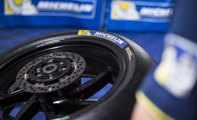 Michelins motogp 2019 sẽ sử dụng 3 loại lốp mới sau khi nhận được phản hồi tốt ở đợt test qatar - 7