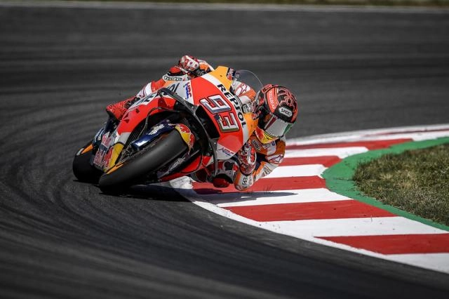 motogp 2019 dẹp yên mọi âm mưu vươn lên marc marquez dành chiến thắng ở trường đua bugarti 2019 - 5