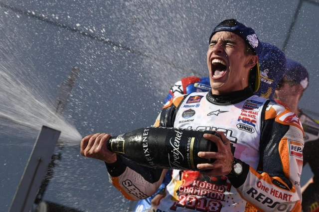 motogphành trình từ đứa trẻ đến nhà vô địch thế giới - marc marquez - 1