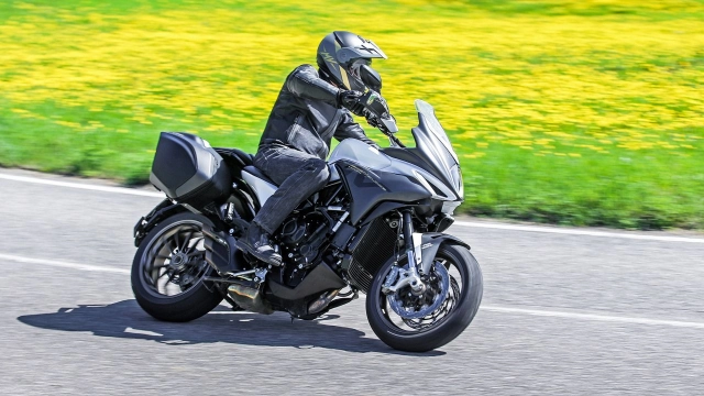 Mv agusta turismo veloce 800 2019 được giới thiệu với giá bán hơn nửa tỷ đồng - 3