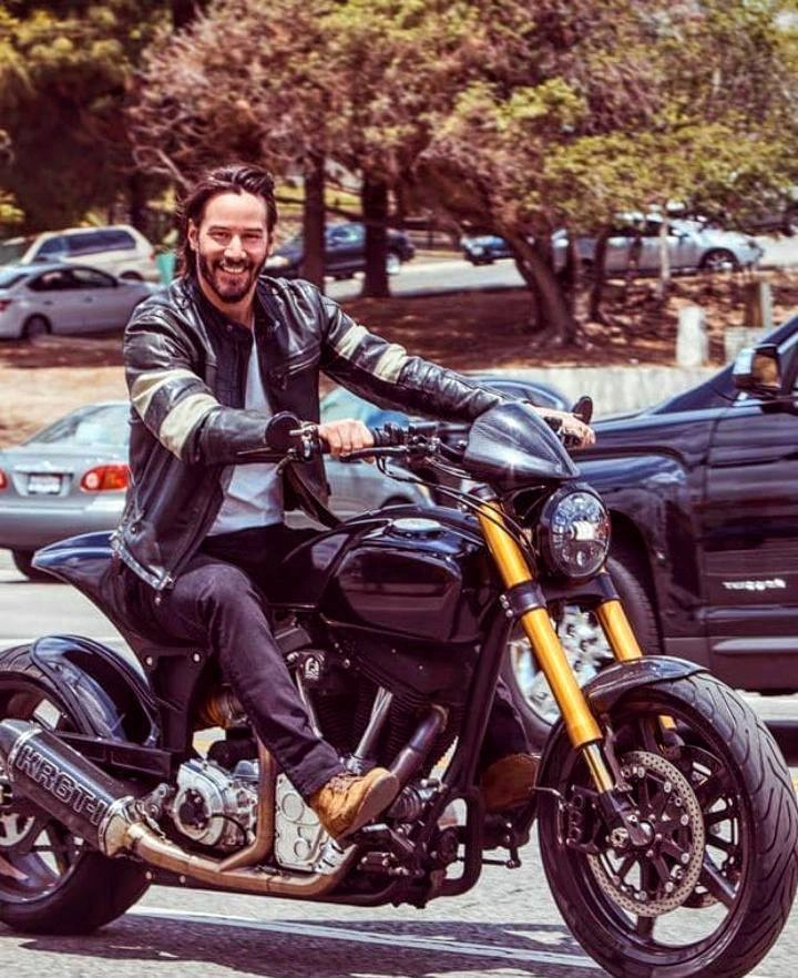 Ông kẹ baba yaga keanu revees cùng niềm đam mê xe mô tô pkl - 1