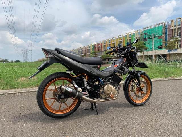 Satria 150 độ đẹp ngất ngây của tay chơi indonesia - 5