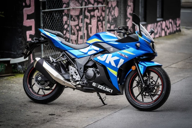 Suzuki gsx-250r 2019 chính thức ra mắt tại ấn độ với giá bán chỉ 100 triệu đồng - 1