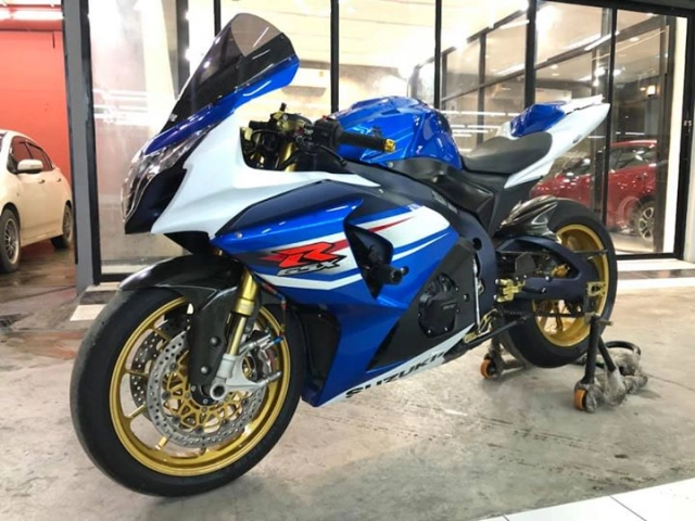 Suzuki gsx-r1000 chân dung king of sportbike hấp dẫn sau loạt nâng cấp - 1